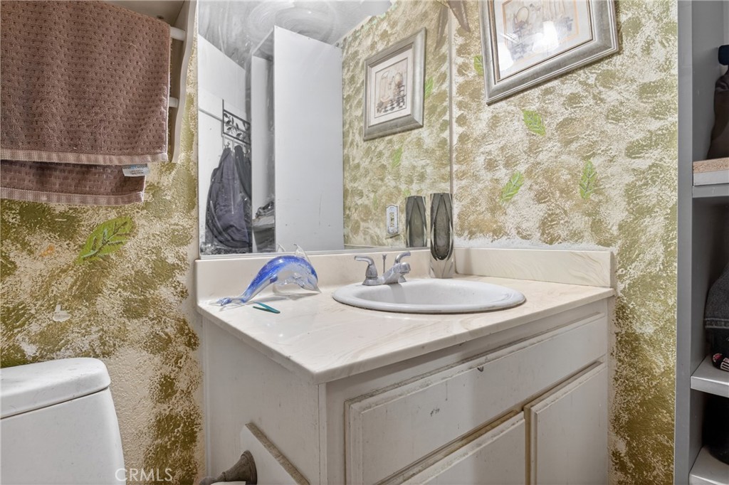 14287 Foothill Boulevard 14 Property Photo 10