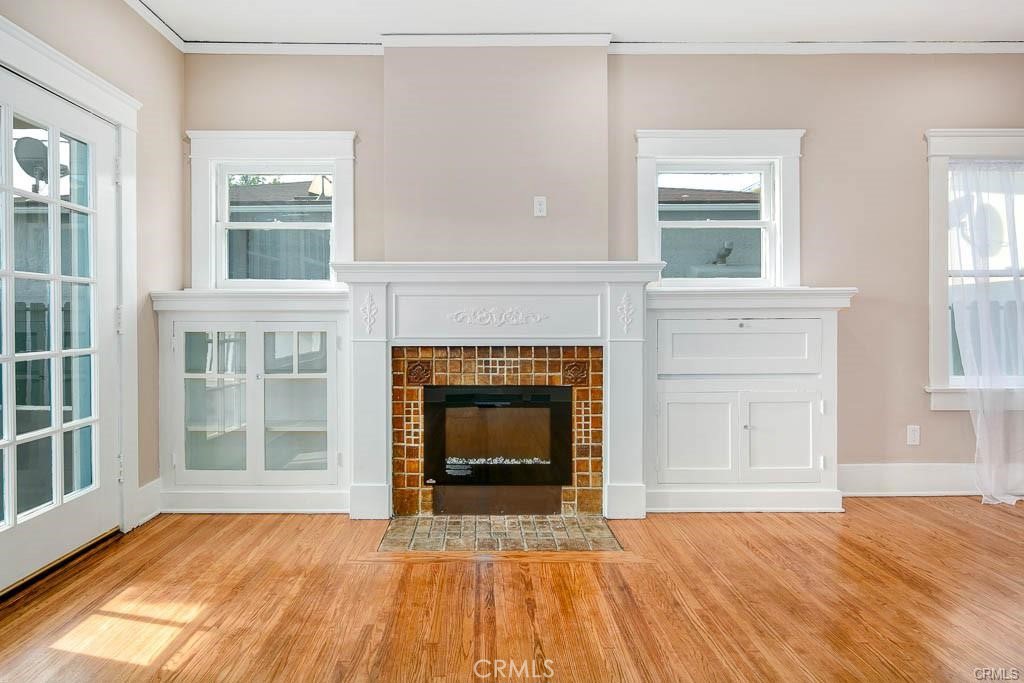 107 N Columbus Avenue 1/2 Property Photo 3