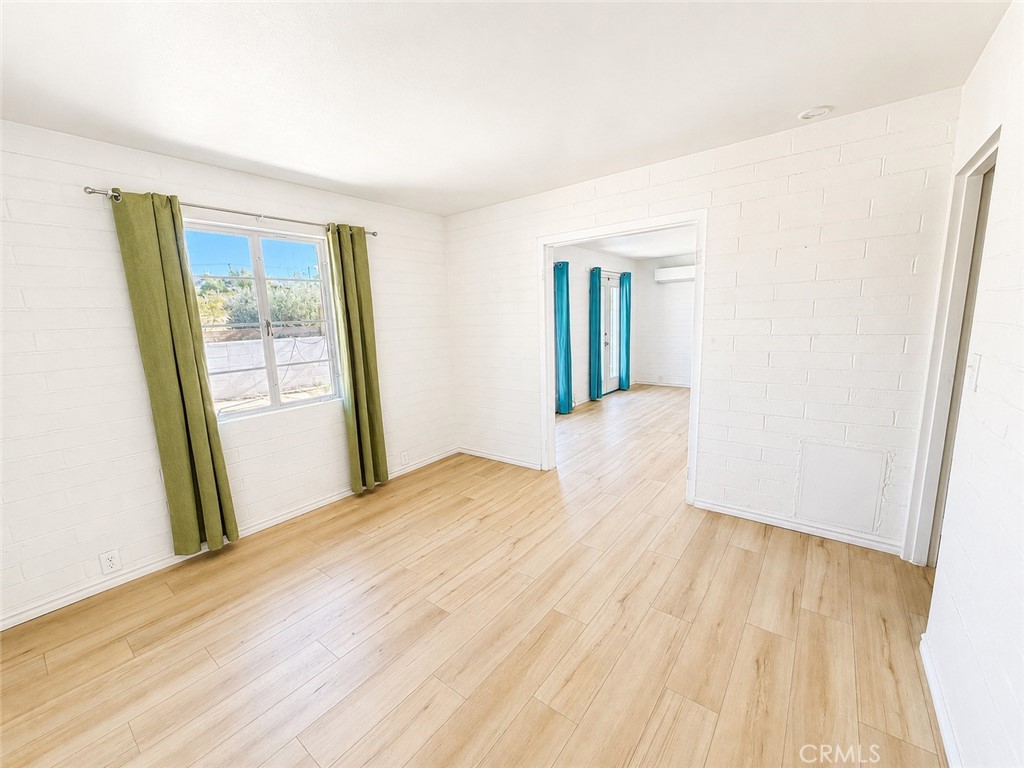 5605 Oasis Property Photo 19