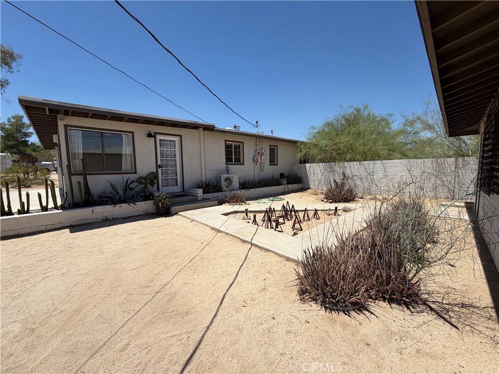 5605 Oasis Property Photo 28