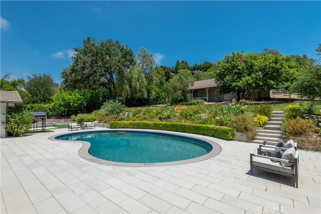 5460 Round Meadow Property Photo 22