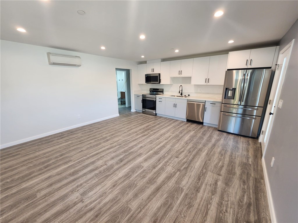 9033 Lindley Avenue Property Photo 17
