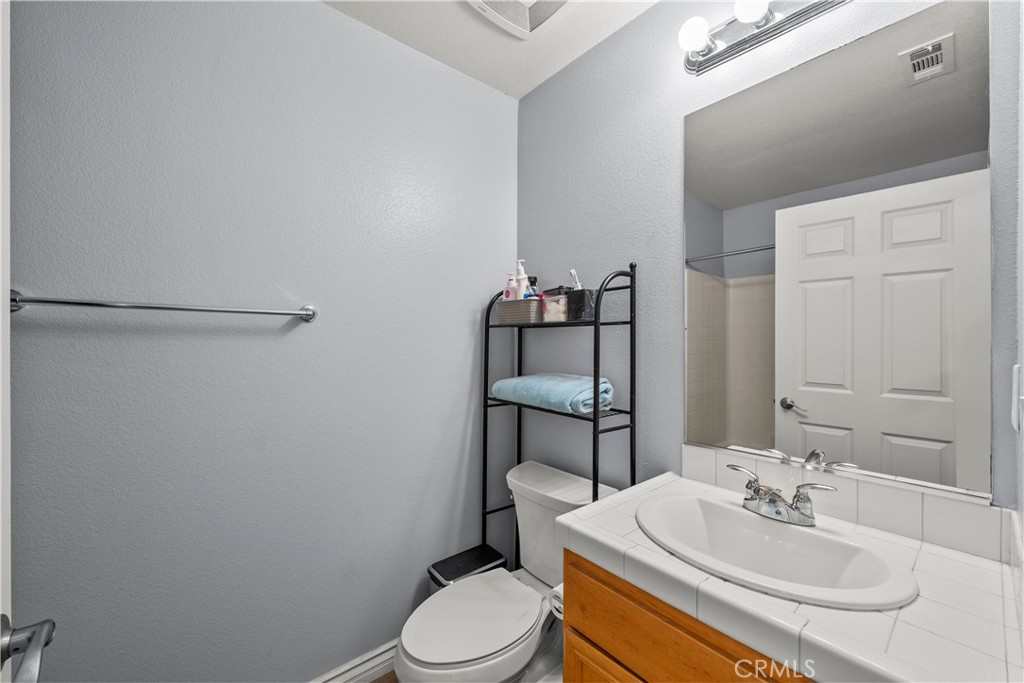 14552 Foothill Property Photo 33