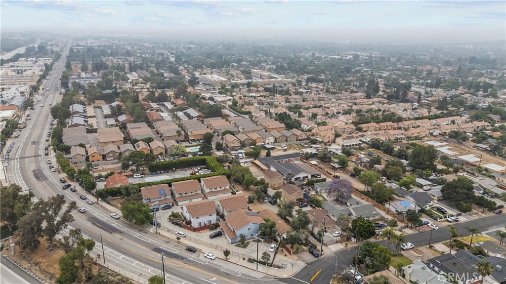 14552 Foothill Property Photo 45