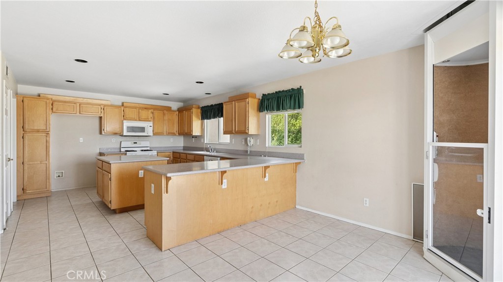 5739 Avenida Entrada Property Photo 15