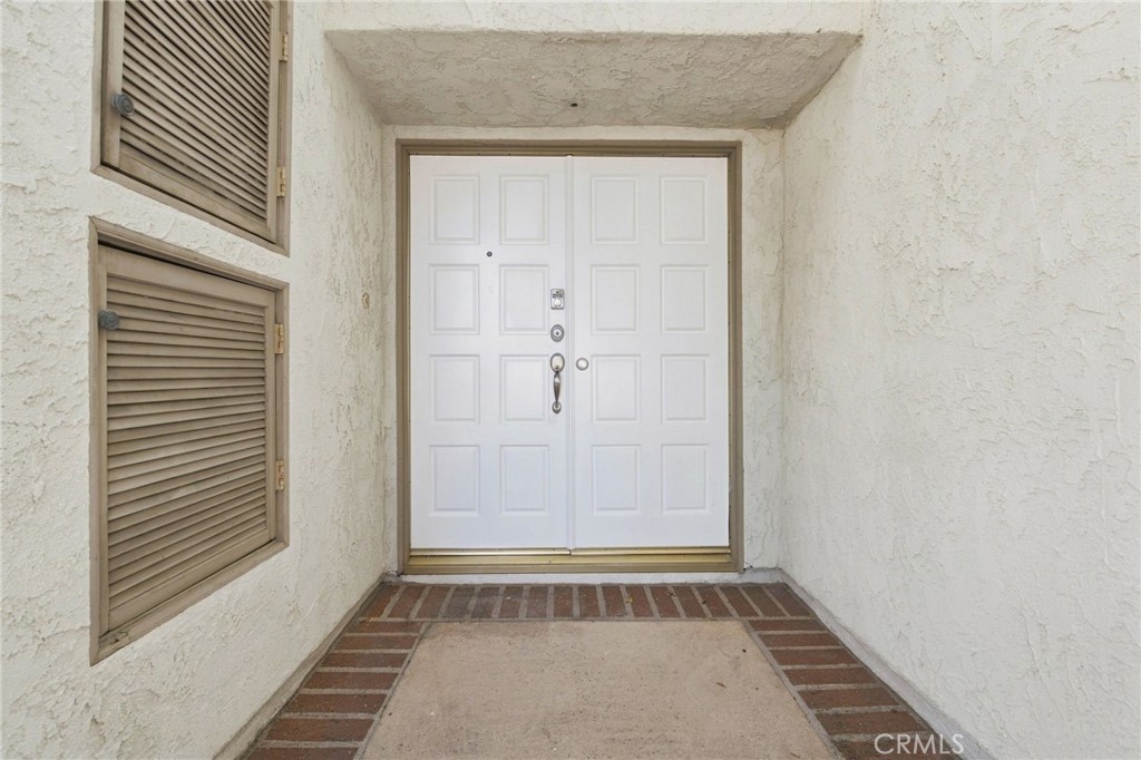 4033 Lamarr Ave. Property Photo 2