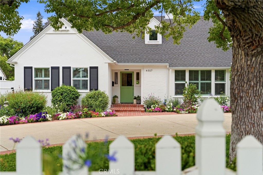 6317 Orion Property Photo 3