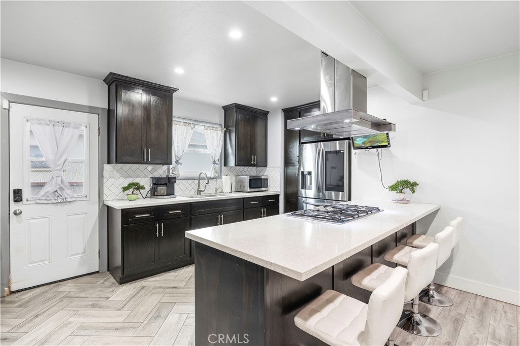 15517 S Denver Property Photo 5