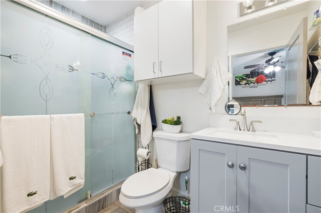 15517 S Denver Property Photo 27