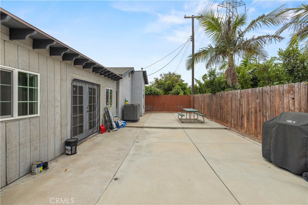 15517 S Denver Property Photo 37