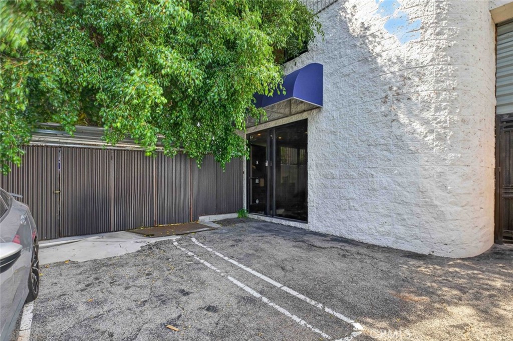 1767 Standard Avenue Property Photo 1