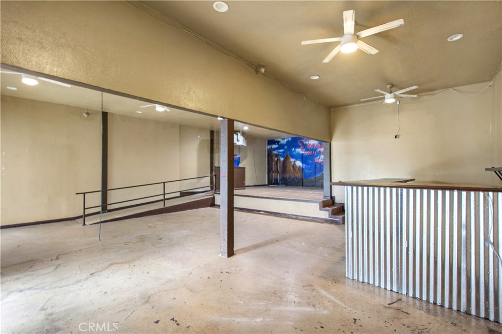 1520 W Florence Property Photo 7