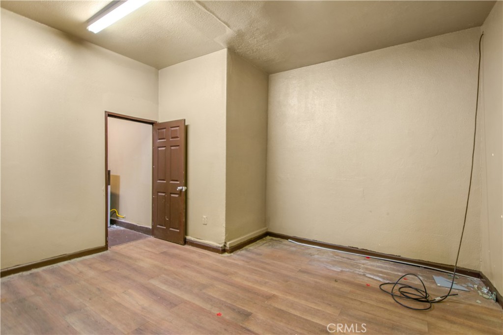 1520 W Florence Property Photo 9