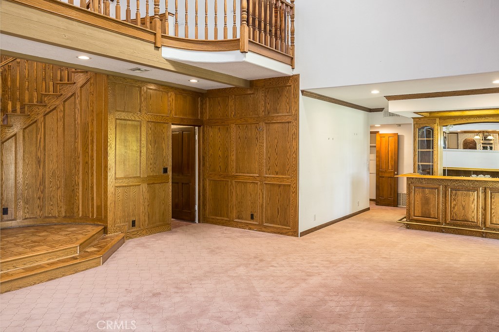 24537 Peachland Avenue Property Photo 9