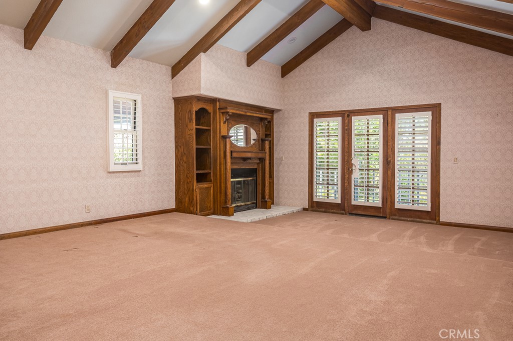 24537 Peachland Avenue Property Photo 21