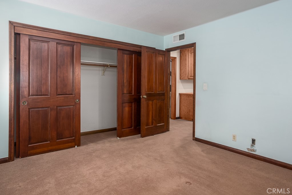 24537 Peachland Avenue Property Photo 28