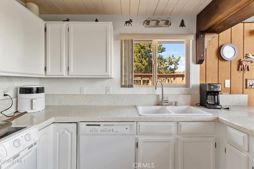 25631 High Rock Court Property Photo 9