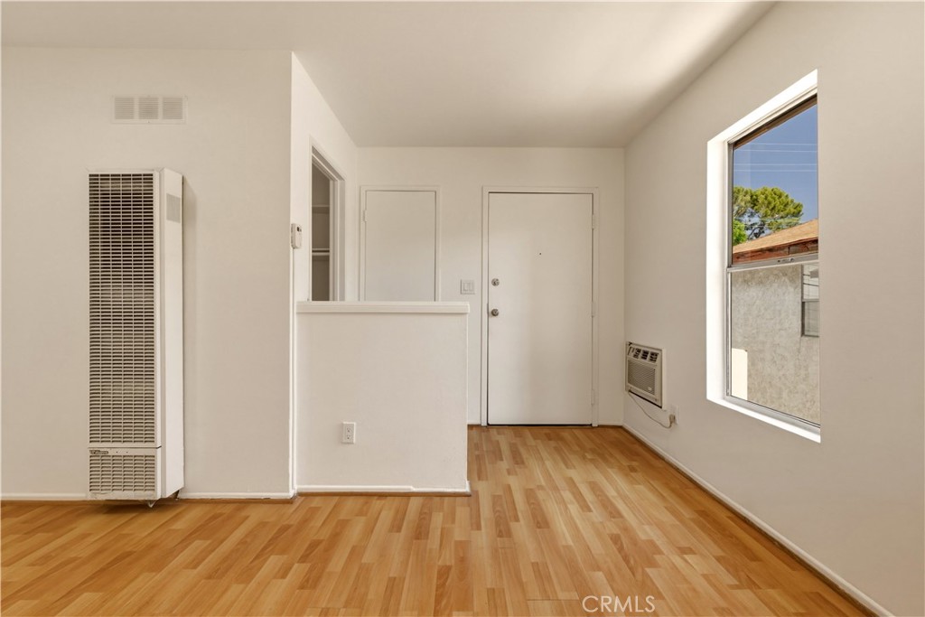 1155 Linden Avenue 7 Property Photo 7