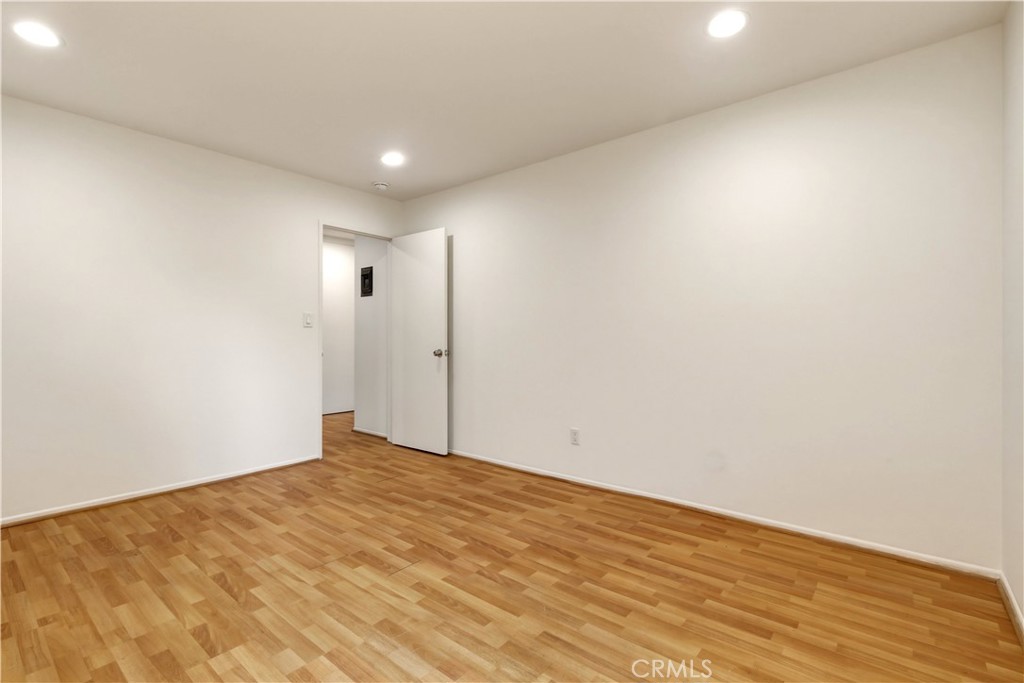 1155 Linden Avenue 7 Property Photo 12