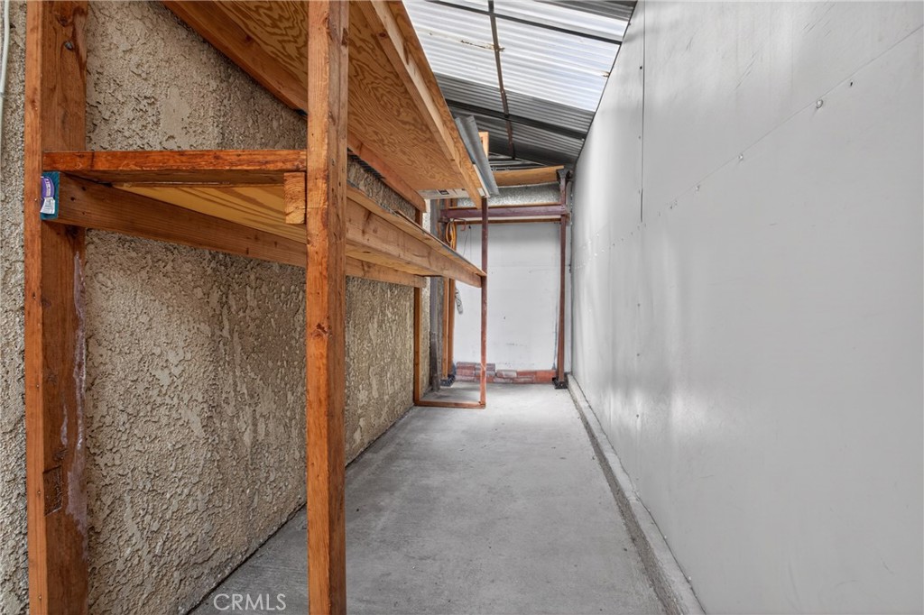 216 W Tujunga A Property Photo 19