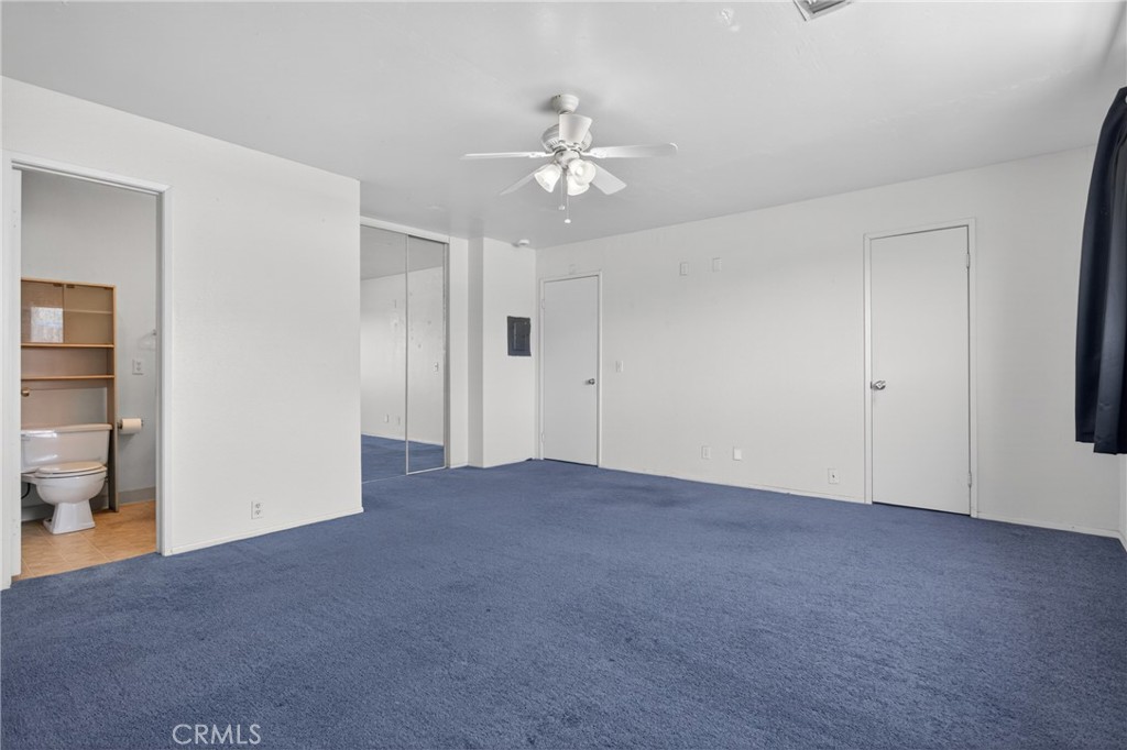 216 W Tujunga A Property Photo 24