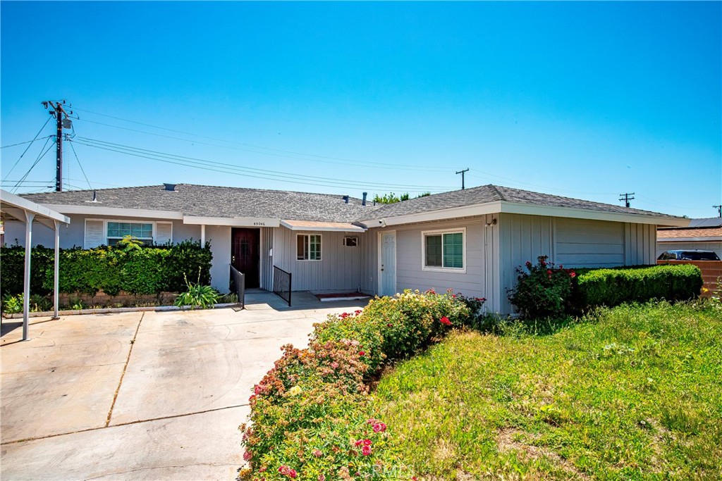 45046 18th W Property Photo 1