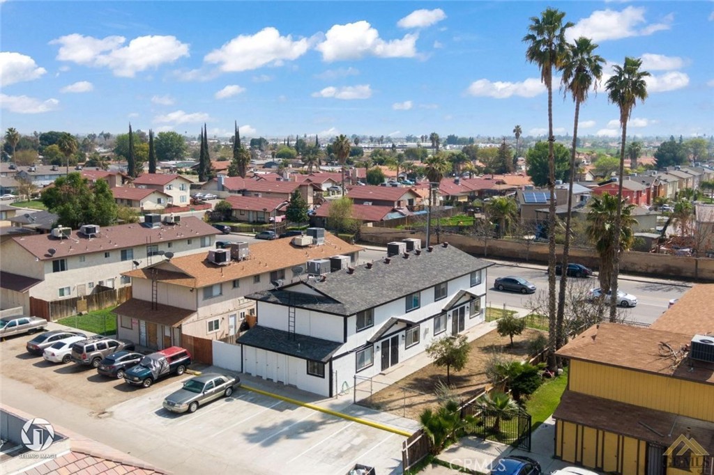 900 Pacheco