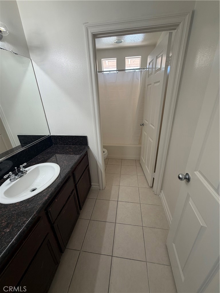 15147 Paddock Property Photo 6