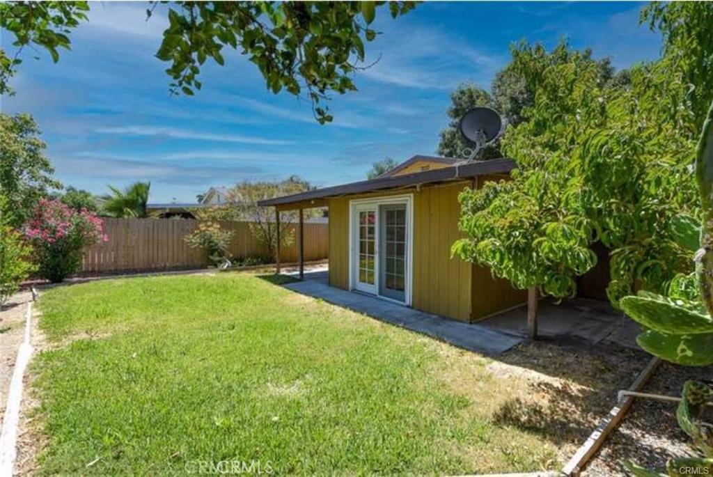 2130 Avenida Estrada Property Photo 17
