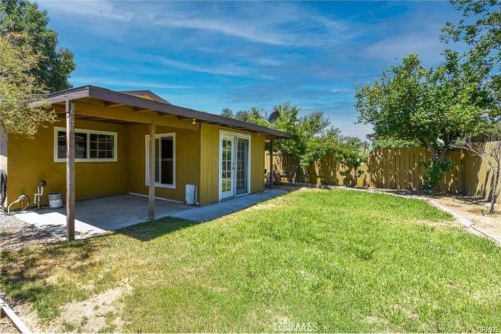 2130 Avenida Estrada Property Photo 18