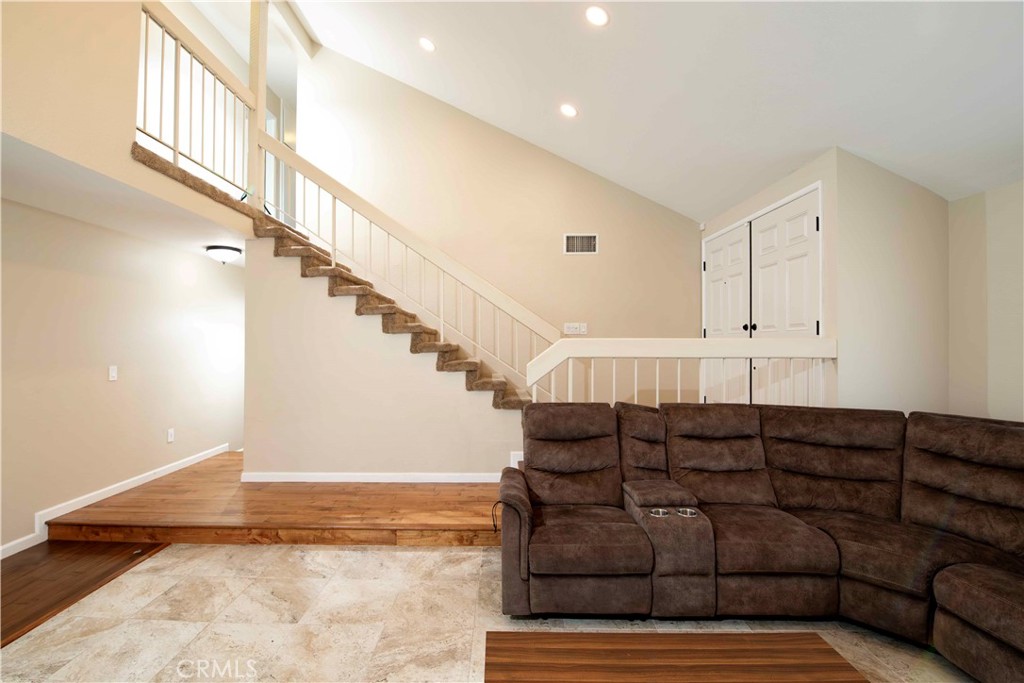 1452 Granada Avenue Property Photo 9