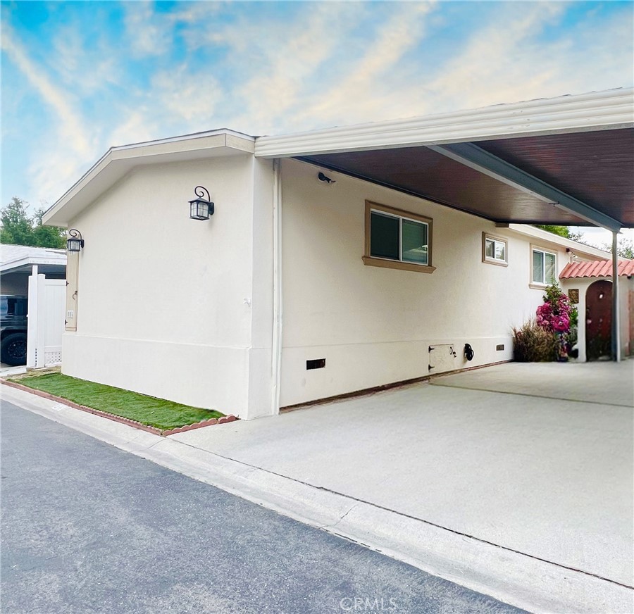 23777 Mulholland Hwy Spc 35 Property Photo 1