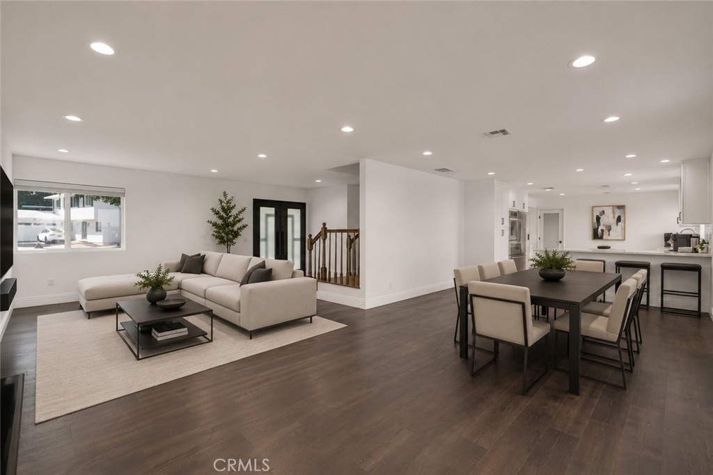 5952 Maury Avenue Property Photo 8
