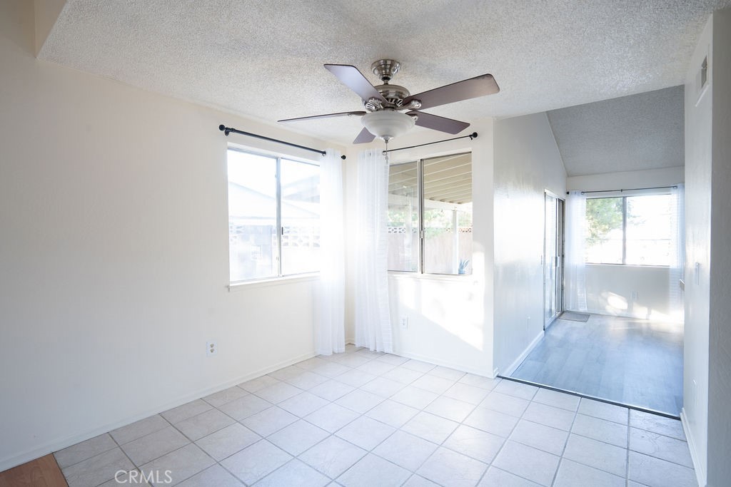 37406 3rd E Property Photo 8