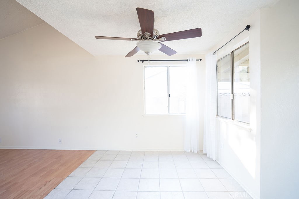 37406 3rd E Property Photo 9