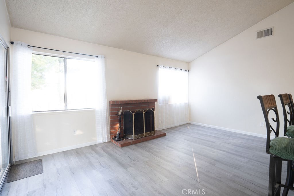 37406 3rd E Property Photo 17