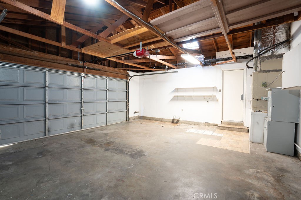 37406 3rd E Property Photo 29