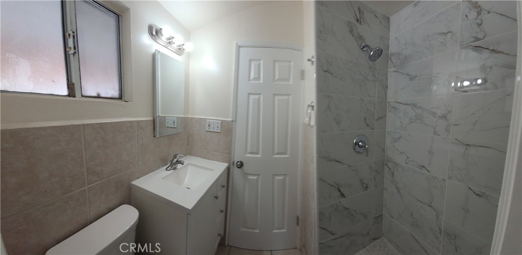 20340 Sherman Way Property Photo 25