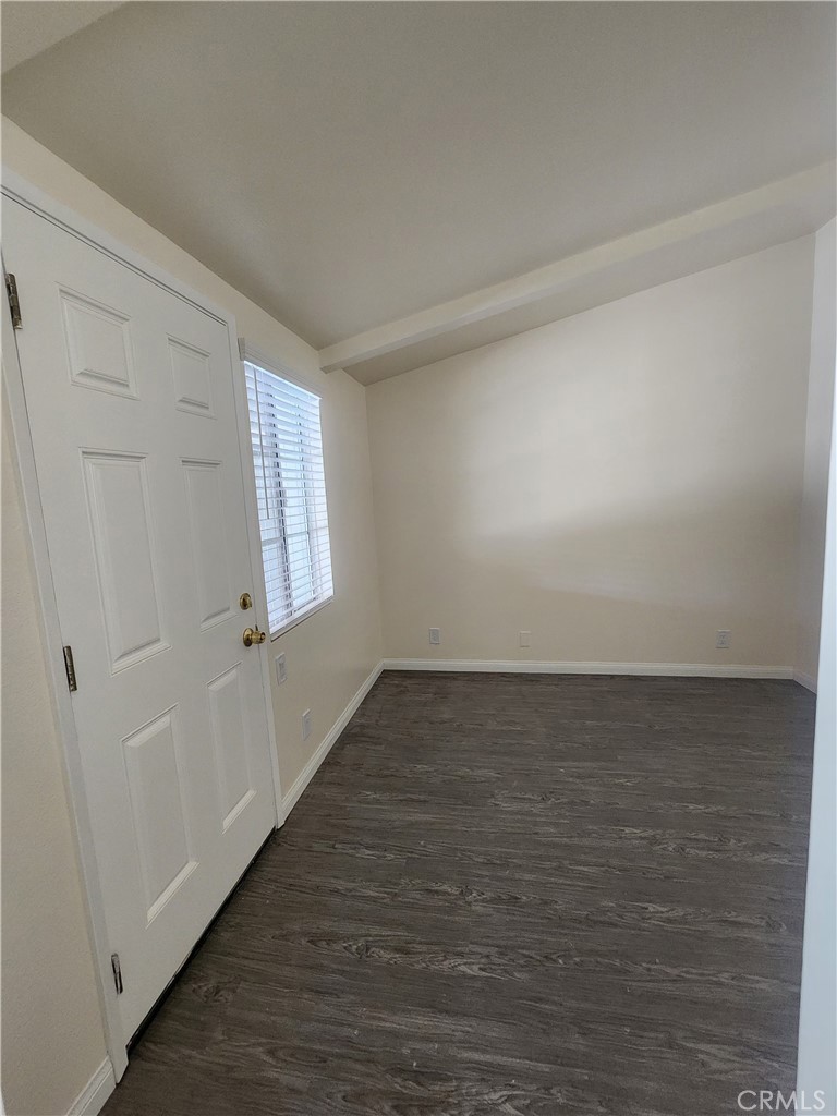 20340 Sherman Way Property Photo 33