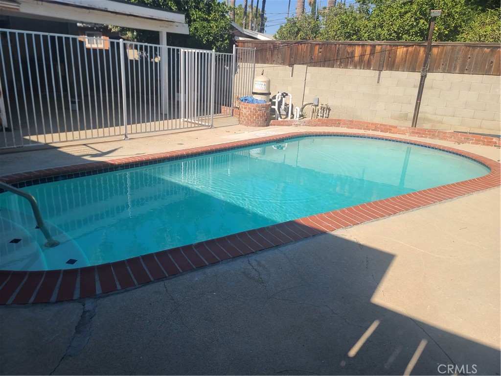 20340 Sherman Way Property Photo 40
