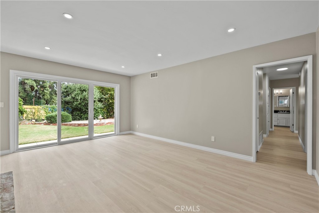 11600 De Celis Pl Property Photo 9