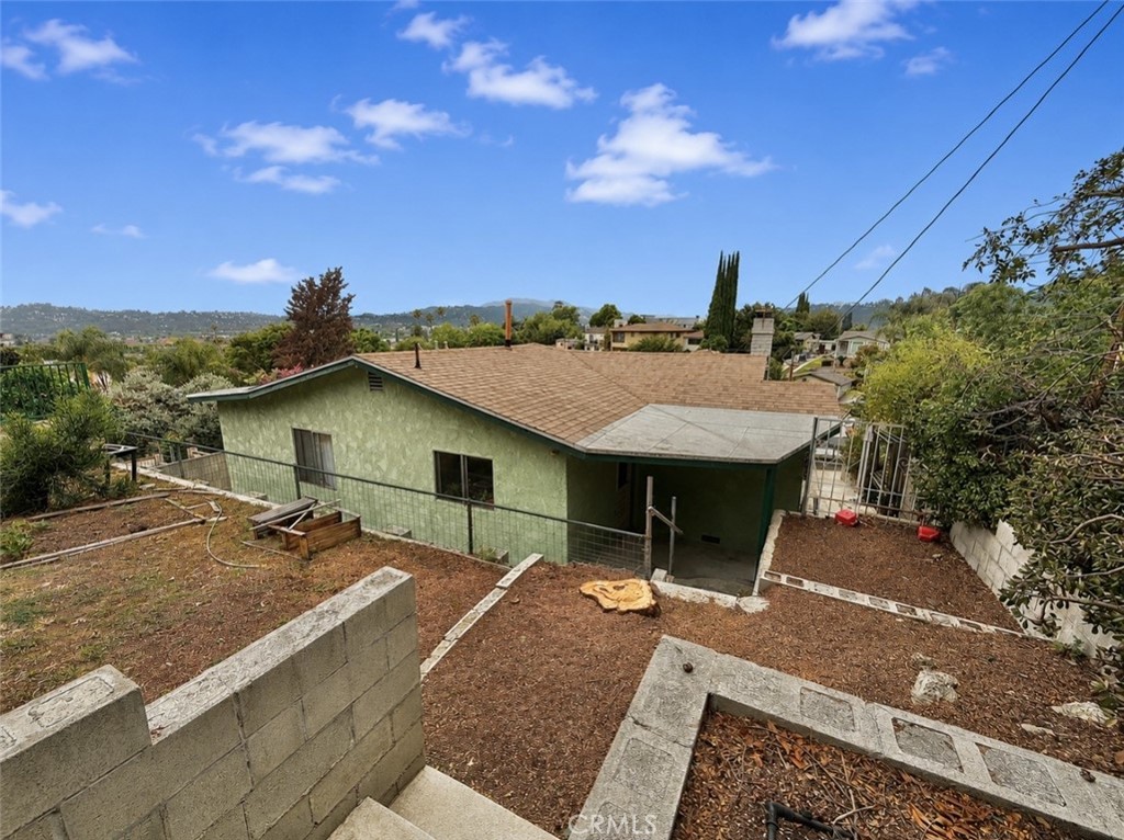 3422 Holyoke Property Photo 42