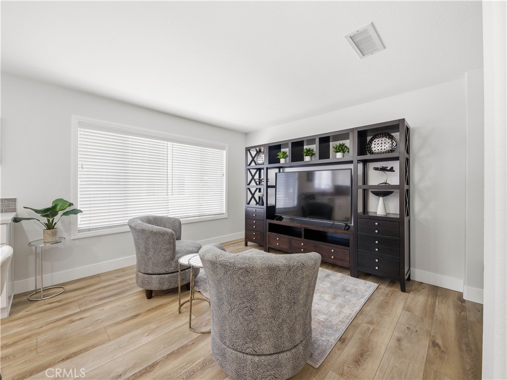25710 Holiday C Property Photo 5