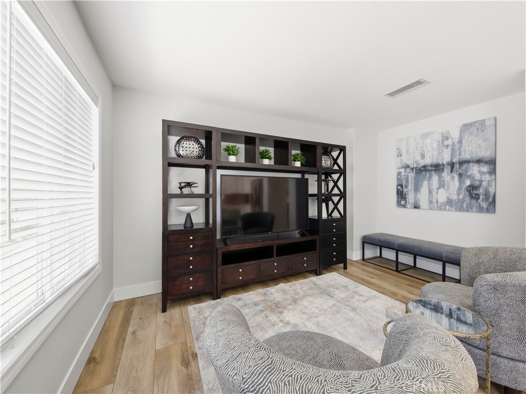 25710 Holiday C Property Photo 6