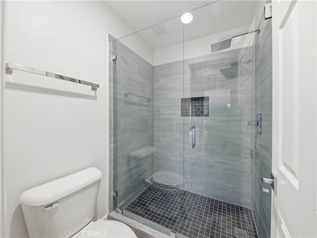 25710 Holiday C Property Photo 12