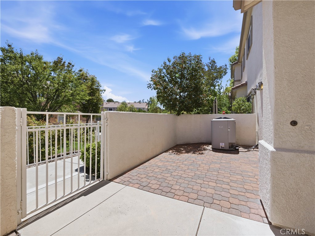 25710 Holiday C Property Photo 23