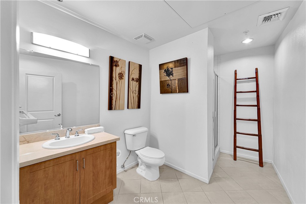 267 S San Pedro 218 Property Photo 46