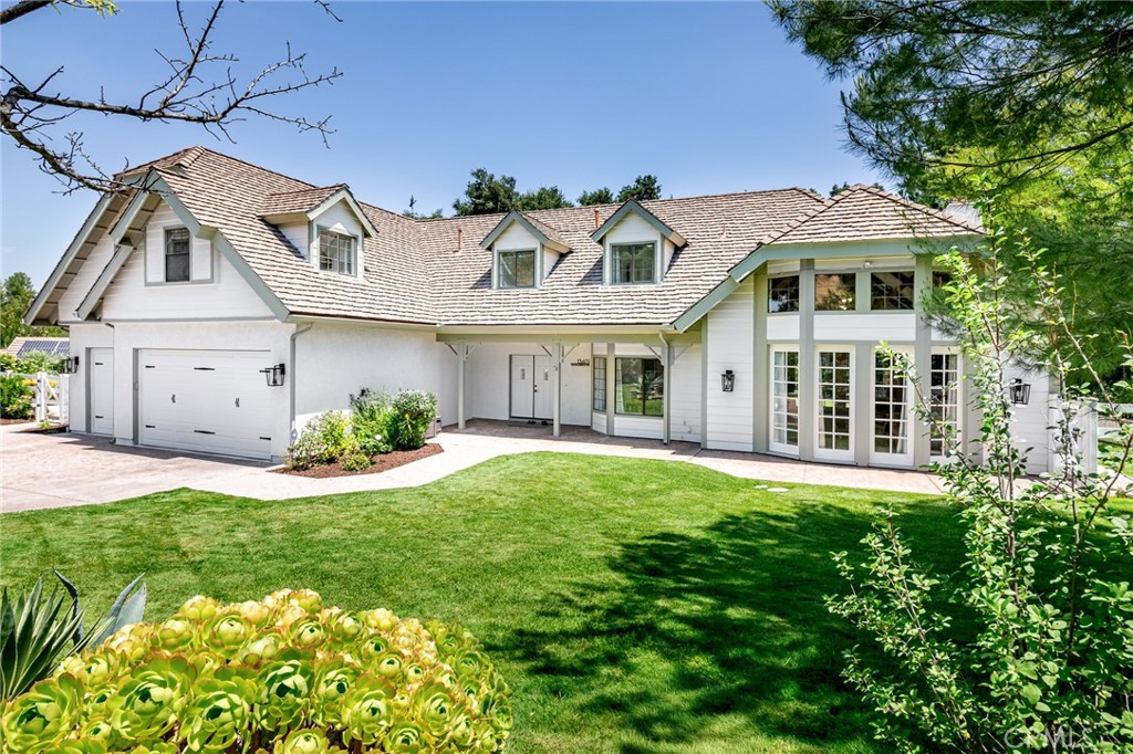 15601 Saddleback Road Property Photo 1