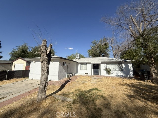 45320 Kingtree Property Photo 1