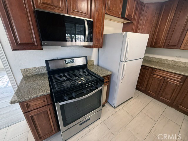 45320 Kingtree Property Photo 6